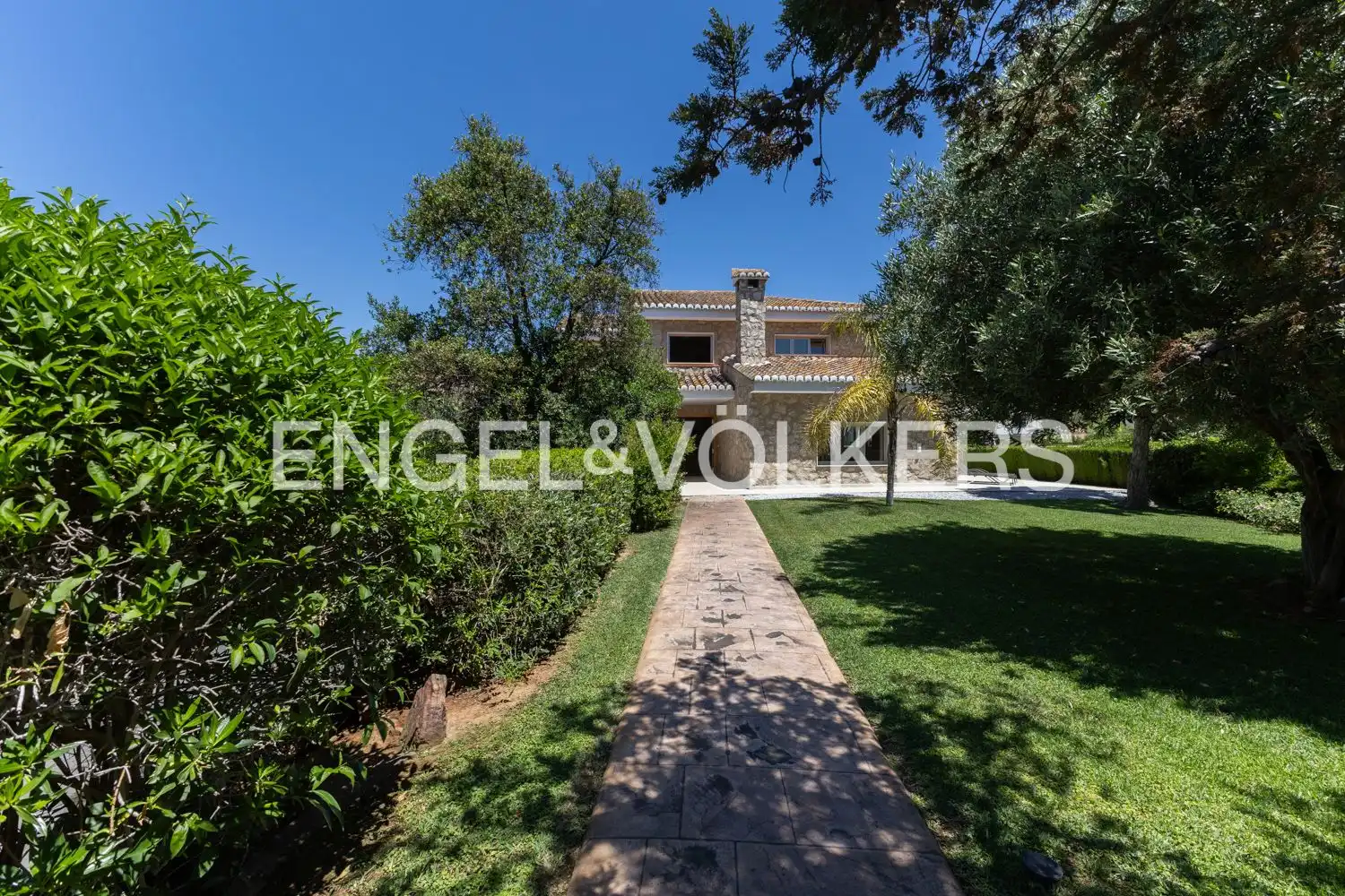 House with terrace for sale in Alfinach - Los Monasterios