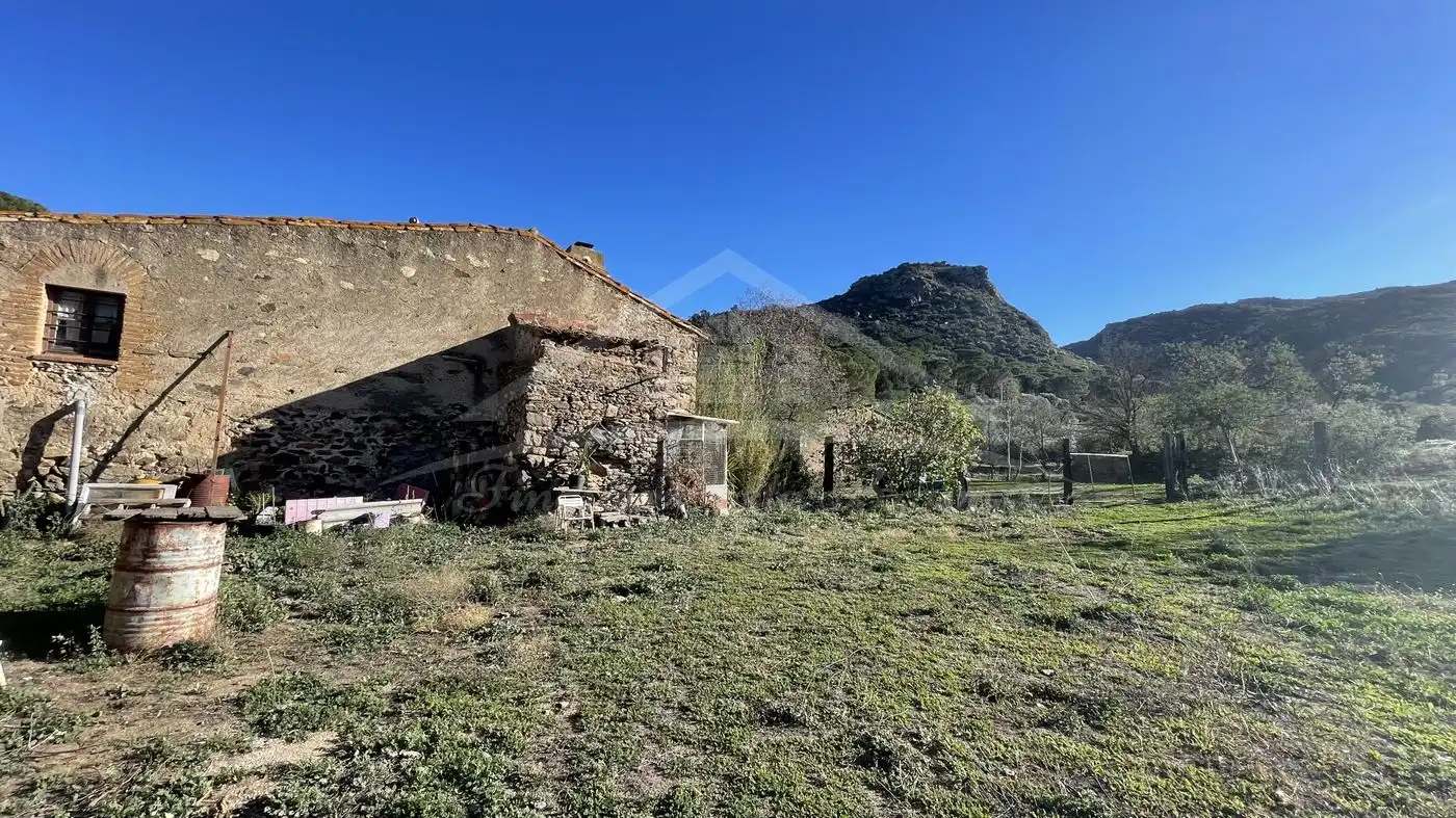 Finca rústica en venta en Vilajuïga