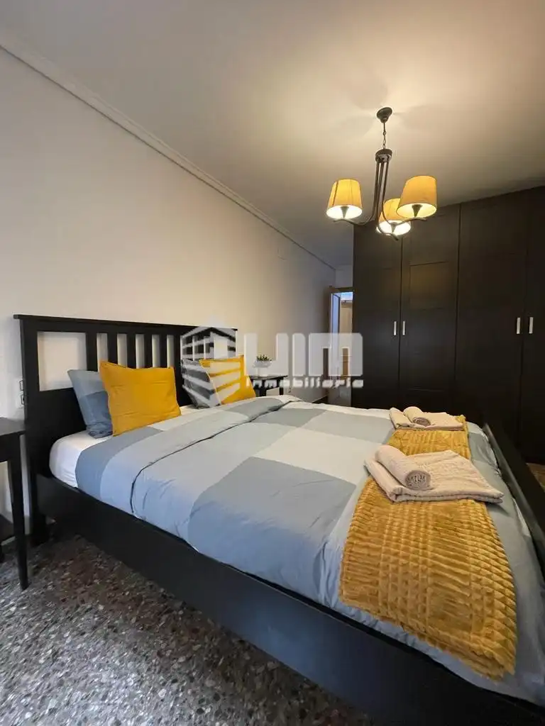Piso con ascensor en venta en CALLE CANOVAS DEL CASTILLO, imagen 3