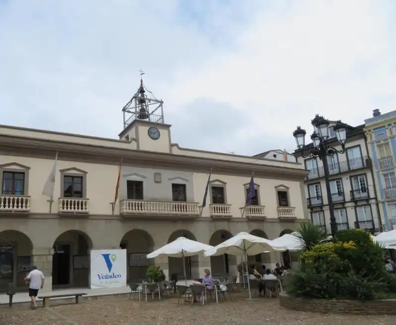 Vista exterior de Casa o chalet en venta en Vegadeo con Terraza y Trastero
