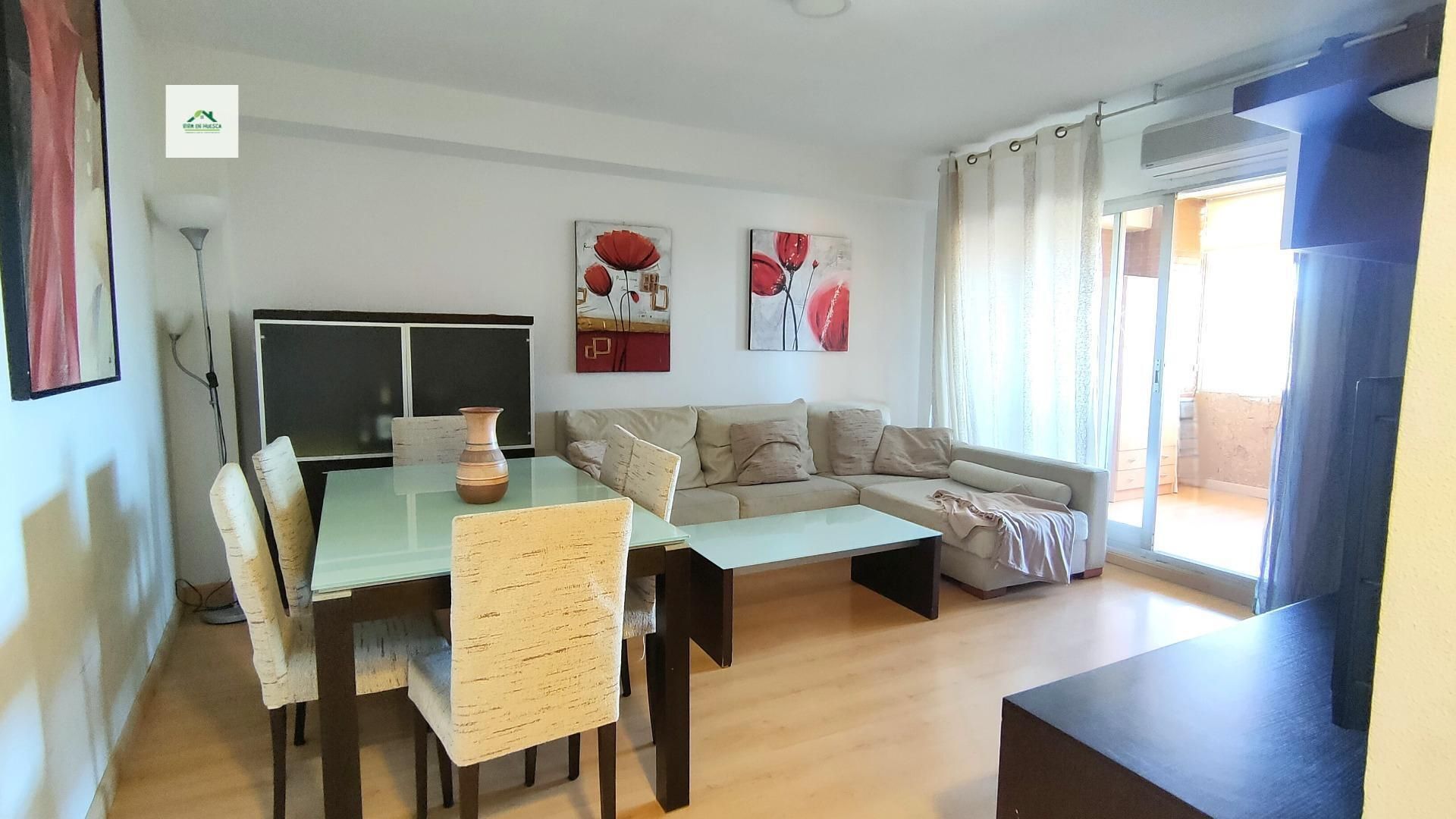 Living room of Flat for sale in  Huesca Capital  with Air Conditioner, Terrace and Storage room