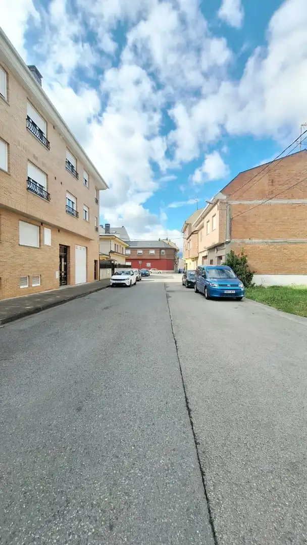 Vista exterior de Residencial en venda en Ponferrada