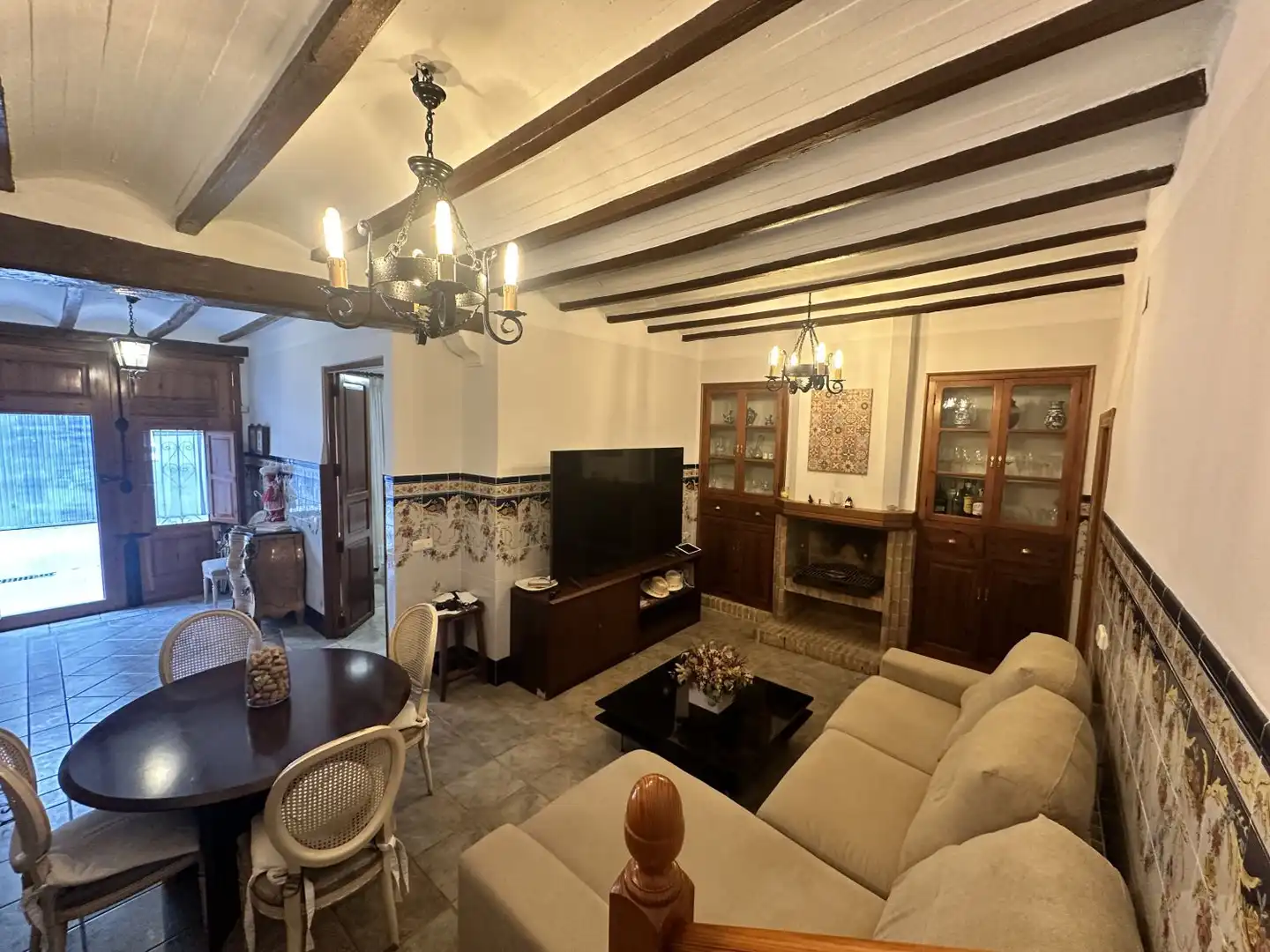 Sala d'estar de Casa o xalet en venda en Algar de Palància amb Calefacció, Terrassa i Balcó
