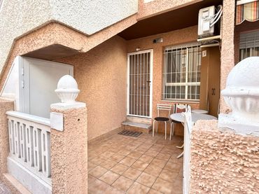 Bungalow à vendre à Calle Arquitecto Larramendi 16