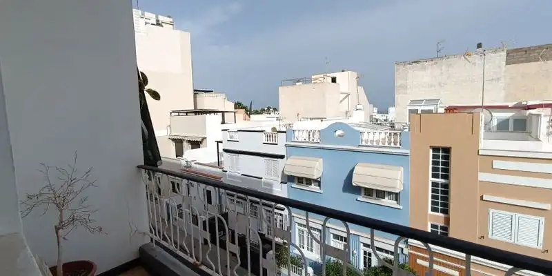 Vista exterior de Pis en venda en Santa Cruz de Tenerife amb Terrassa i Moblat