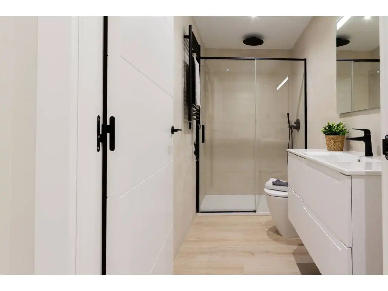 Baño de Dúplex en venta en Terrassa con Aire acondicionado, Calefacción y Terraza