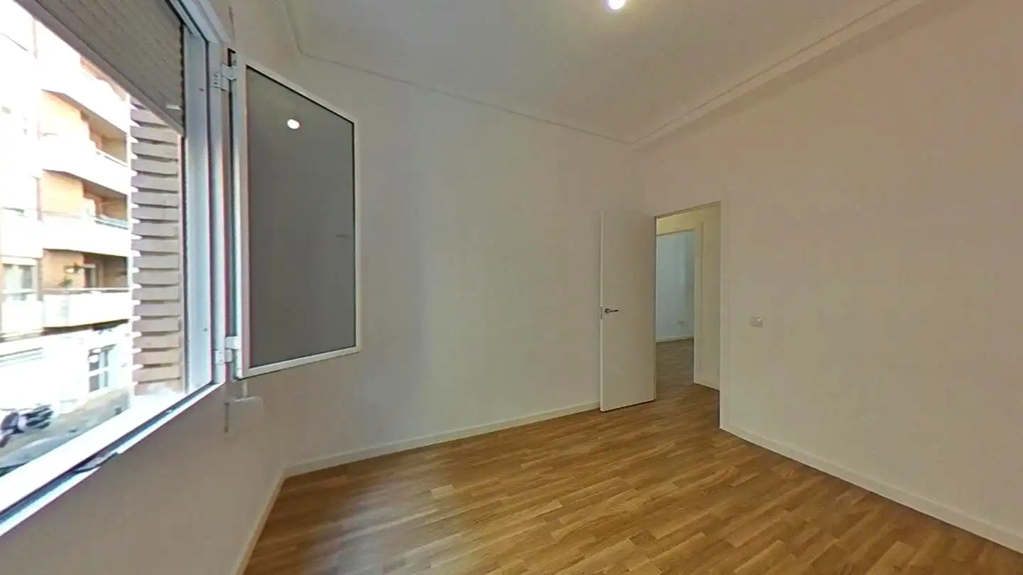 Bedroom of Flat for sale in Sevilla