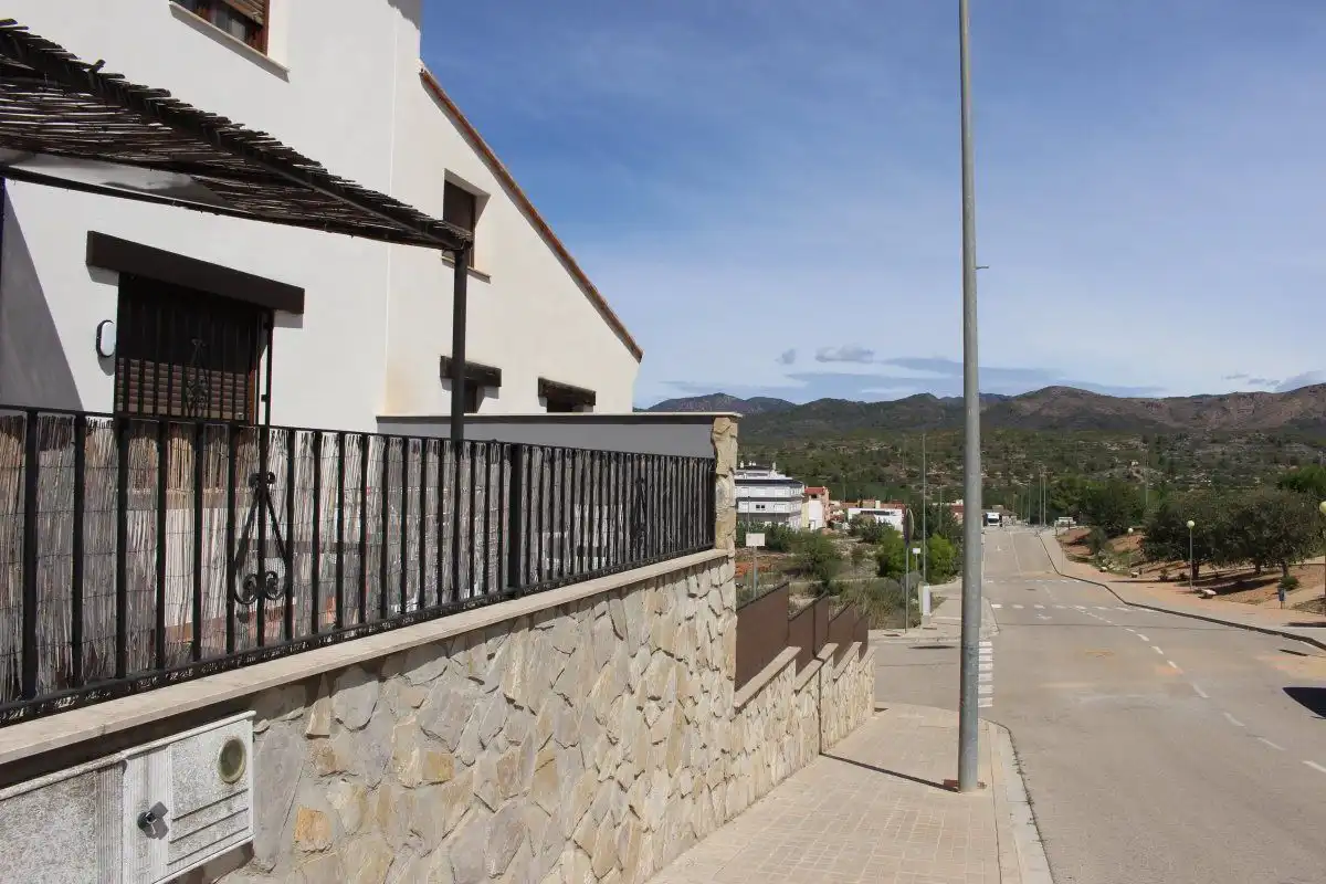 Exterior view of Houses for sale in Soneja  with Terrace, Storage room and Balcony