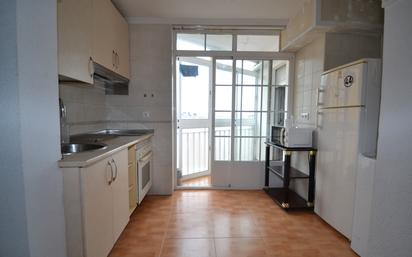 Kitchen of Flat for sale in Plasencia  with Air Conditioner and Balcony