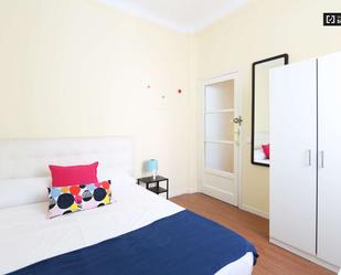 Bedroom of Flat to share in  Madrid Capital  with Air Conditioner, Heating and Terrace