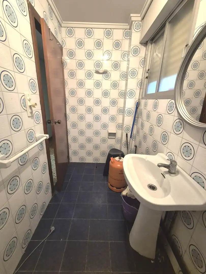 Bany de Pis en venda en Núcleo Urbano