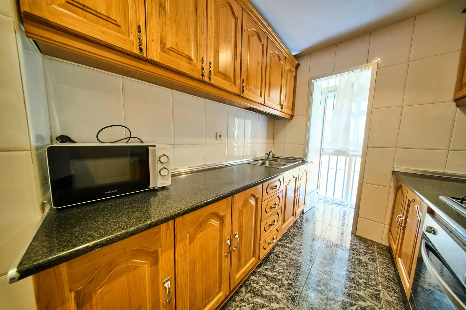 Kitchen of Flat for sale in Granada  with Air Conditioner and Balcony