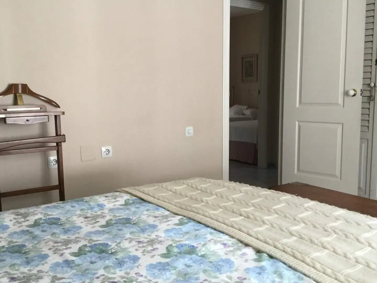 Bedroom of Houses for sale in El Puerto de Santa María  with Air Conditioner, Private garden and Storage room