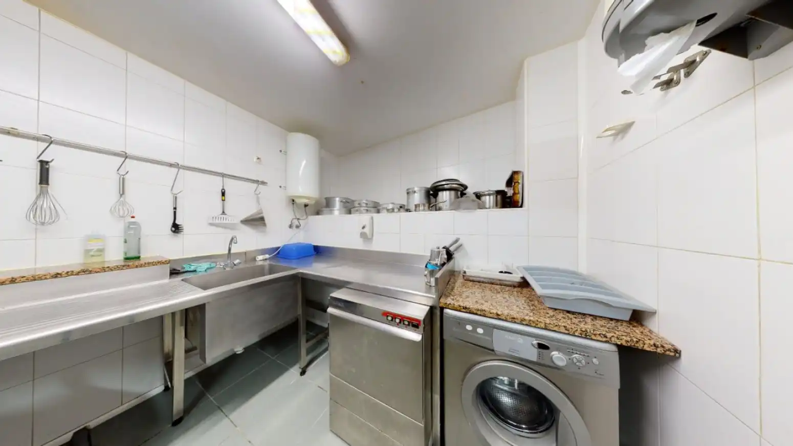 Cocina de Local en venta en San Martín de Unx