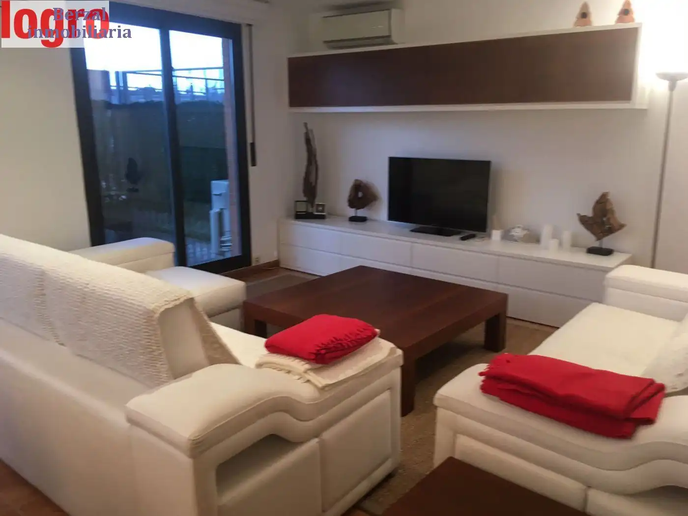 Local en venta en Calle CALLE GUADALQUIVIR, Lardero