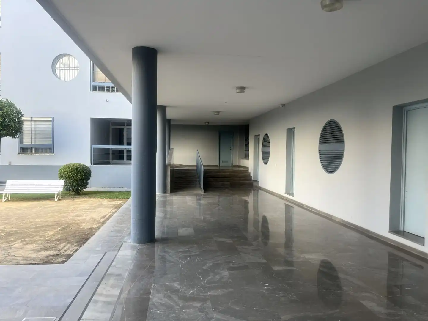 Wohnung zur Miete in Sevilla mit Klimaanlage und Heizung
