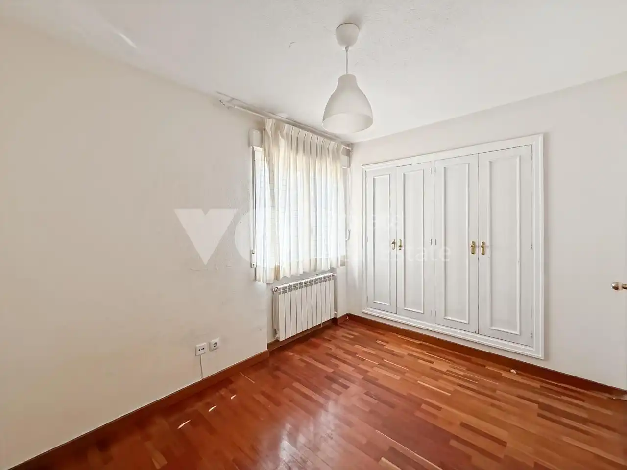 Habitación de Piso de alquiler en Majadahonda con Aire acondicionado, Calefacción y Parquet