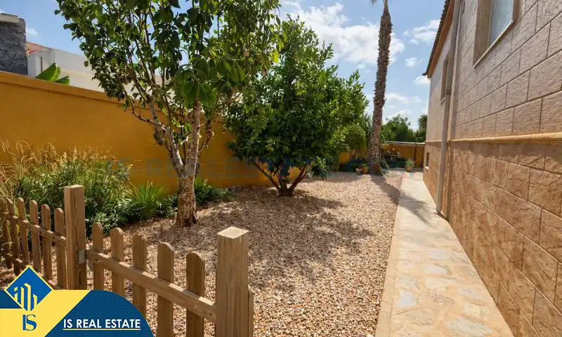Jardí de Casa o xalet en venda en El Pinar de Campoverde