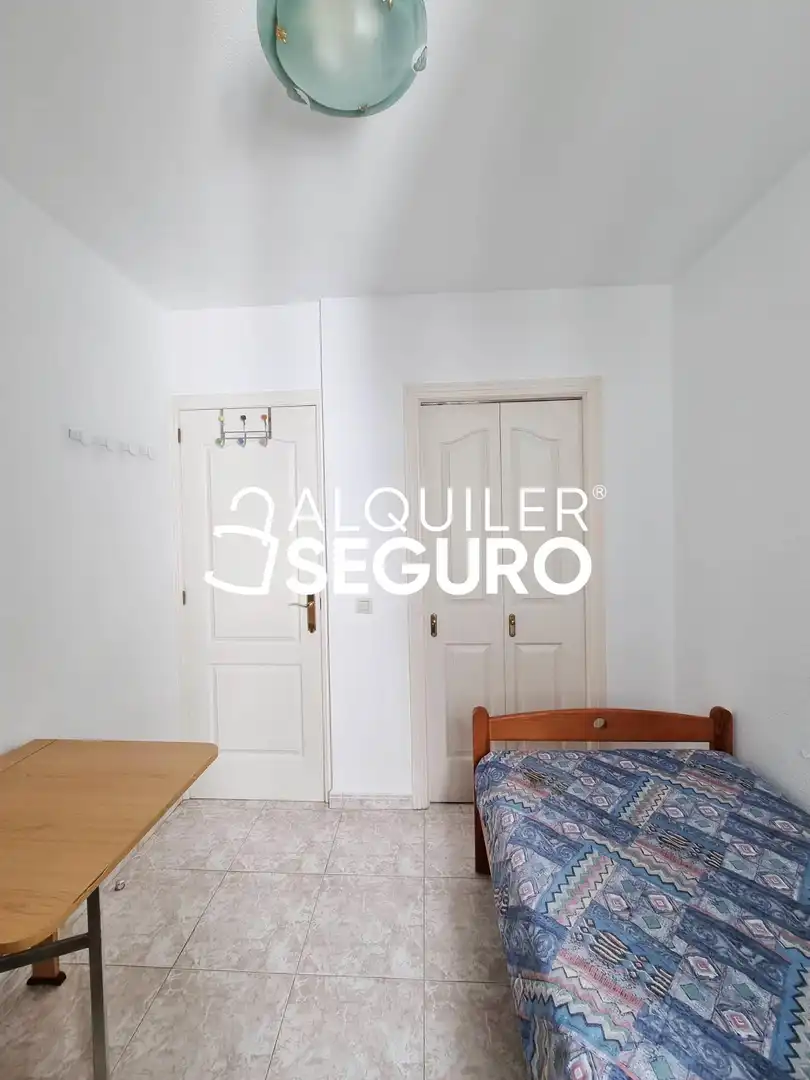 Bedroom of Flat for rent in Collado Mediano  with Heating, Terrace and Furnished