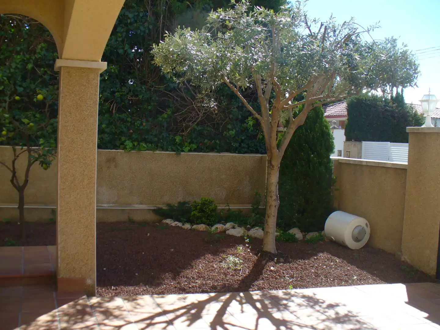 Casa aparellada amb jardí en venda a Carrer Farigola, imagen 39