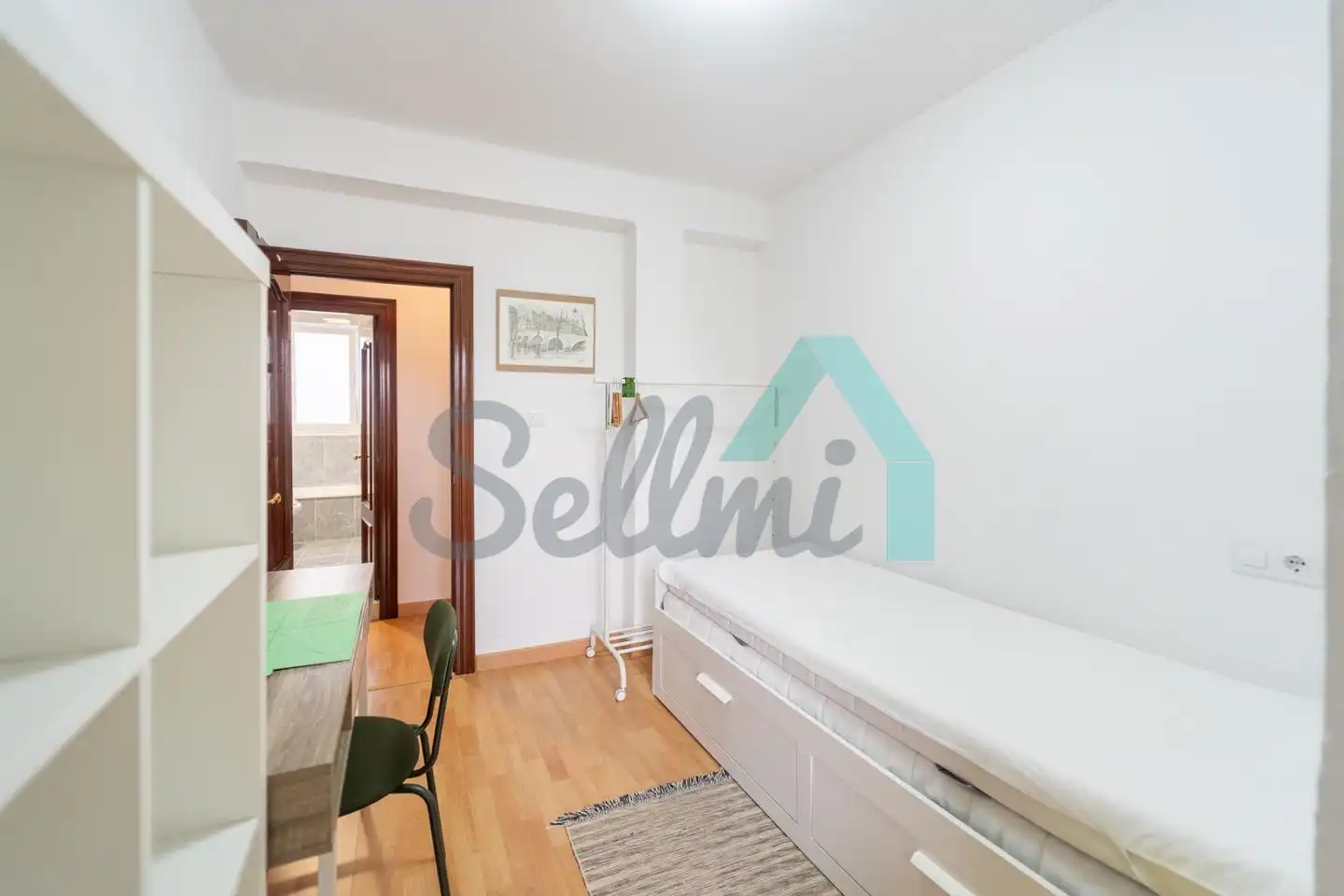 Bedroom of Flat for rent in Oviedo   with Heating, Furnished and Internet