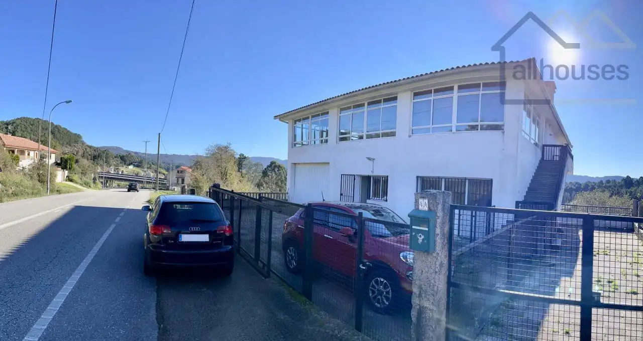 Casa con piscina en venta en Gondomar, imagen 2