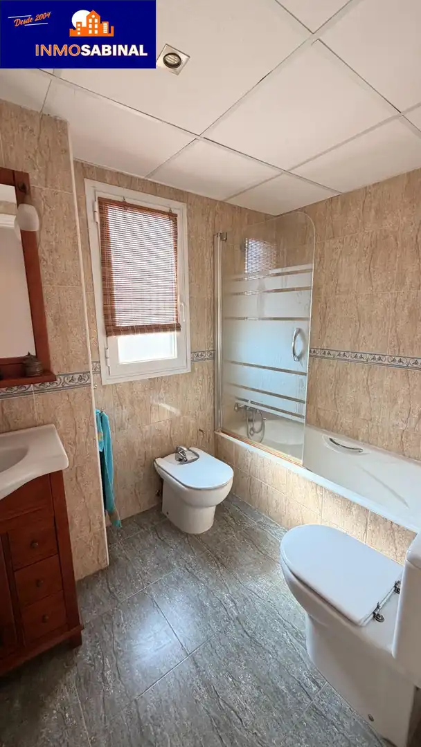Baño de Piso en venta en Roquetas de Mar con Aire acondicionado