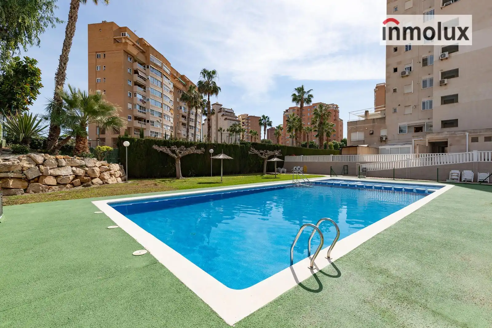 Swimming pool of Flat for sale in Alicante / Alacant  with Air Conditioner, Terrace and Swimming Pool