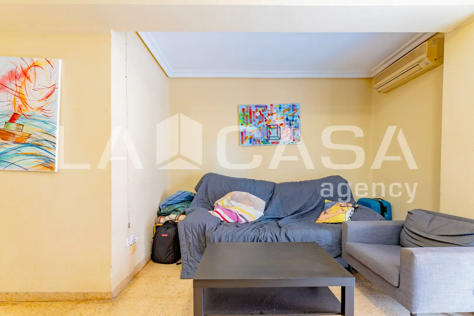 Wohnung zur Miete in Valencia mit Klimaanlage, Möbliert und Balkon