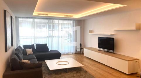 Foto 3 de Pis de lloguer a Joan Maragall, Eixample Nord, Girona