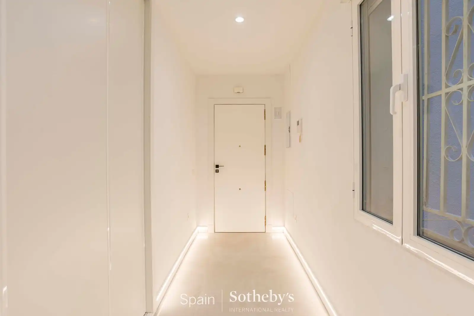 Apartments for sale in Madrid  with Air Conditioner and Heating