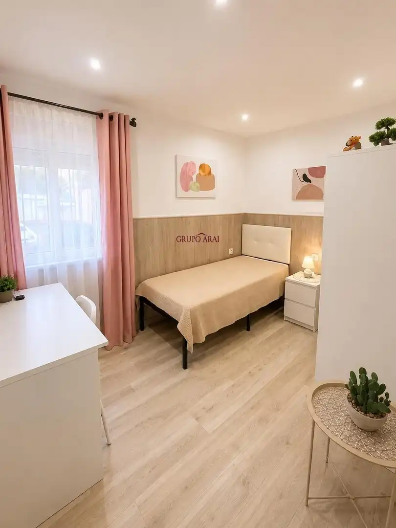 Habitación de Planta baja en venta en Alicante / Alacant