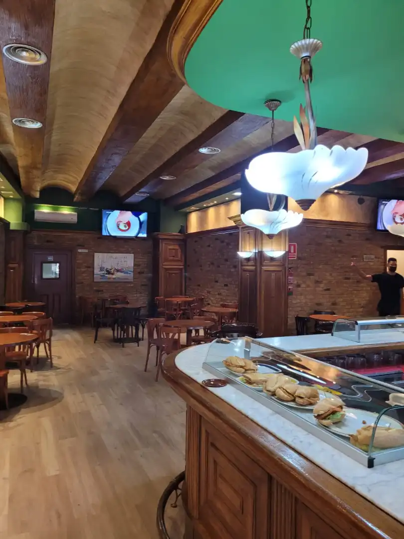 Business premises for sale in Calle la Vega, imagen 11