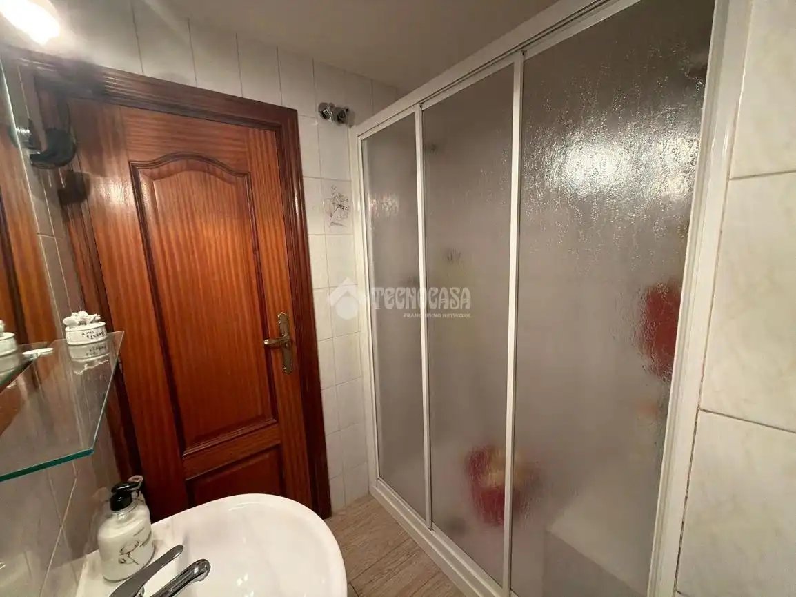 Bany de Pis en venda en Móstoles amb Calefacció