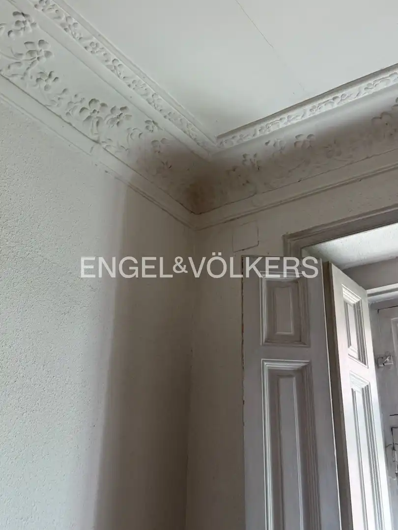 Piso en venta en Madrid con Calefacción y Balcón