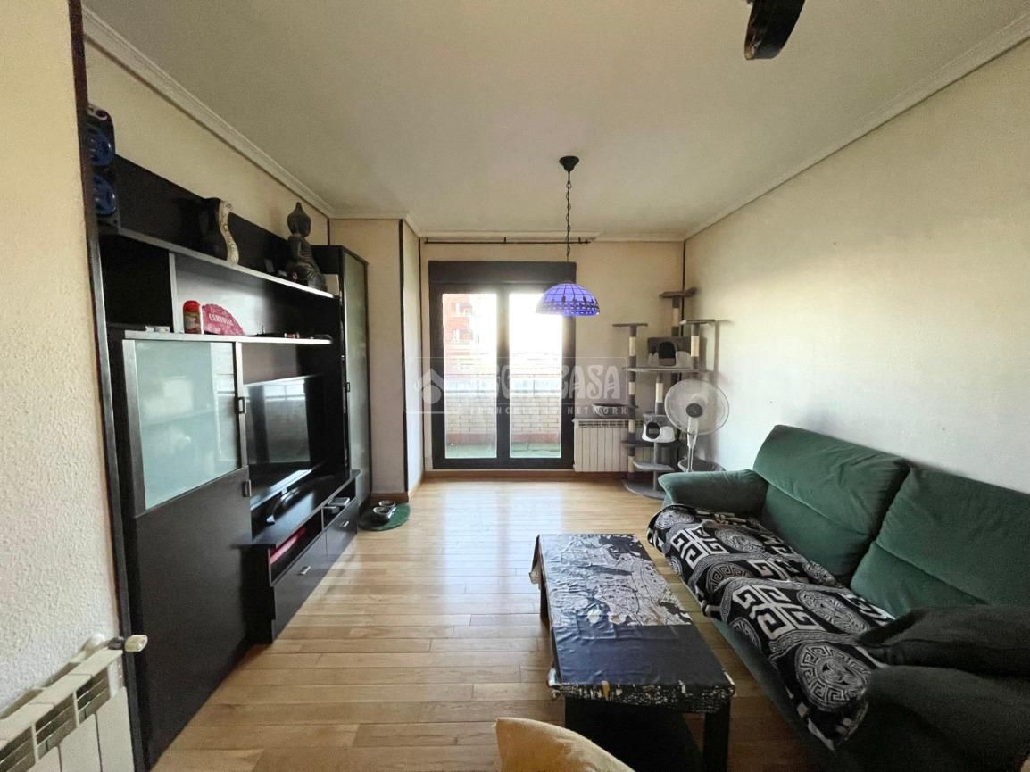 Flat for sale in El Quiñón
