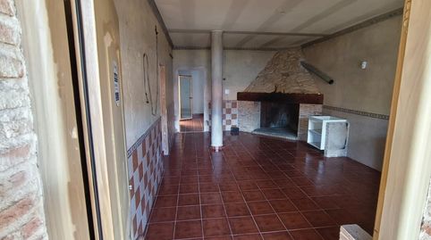 Foto 2 de Casa adosada en venta en Oliva de Sabuco, Alcaraz, Albacete