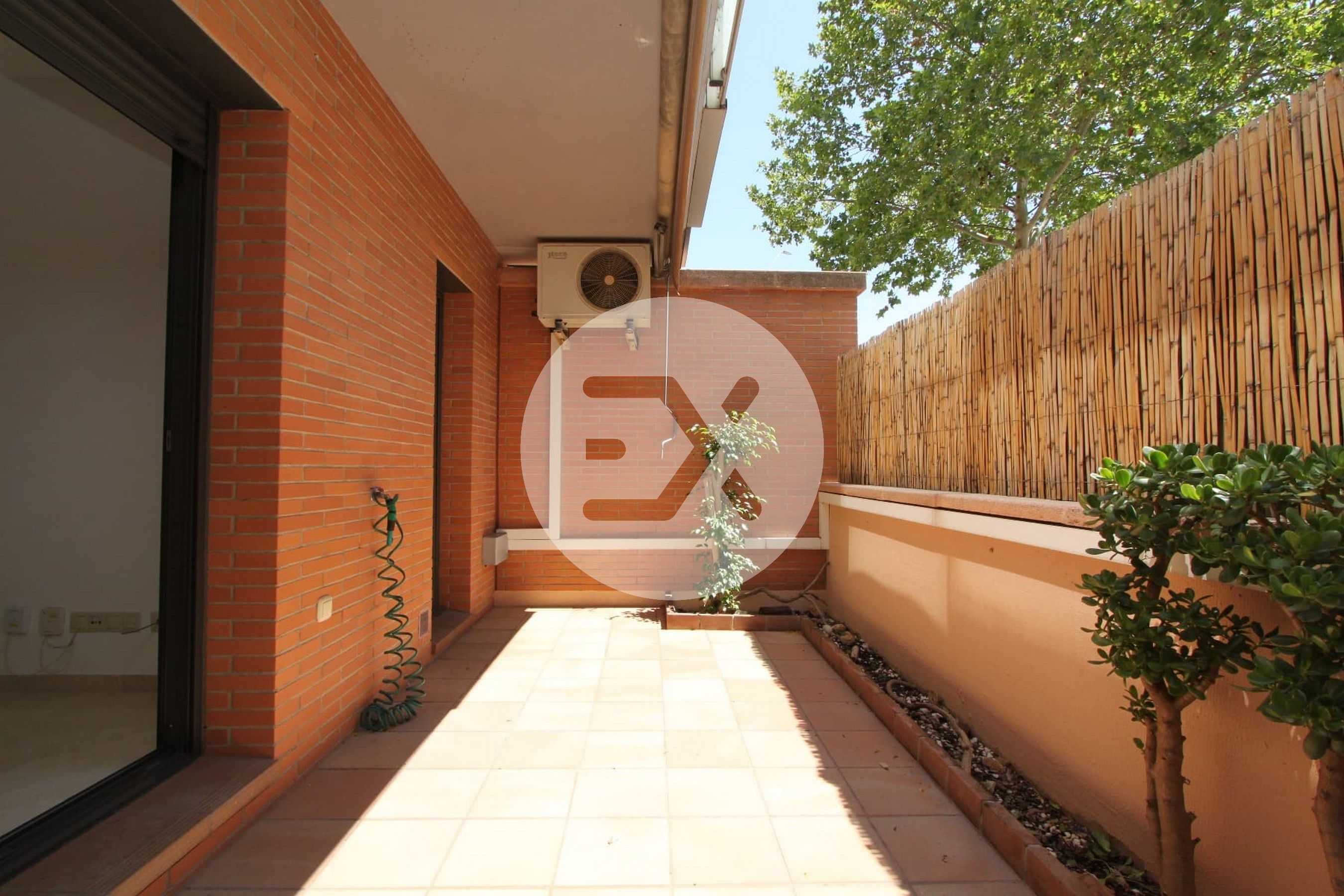 Planta baja en venta en Els Canyars