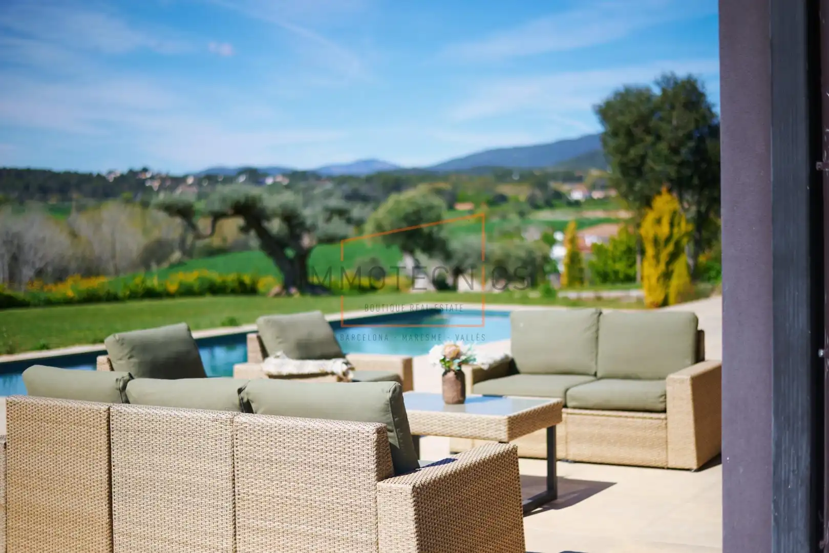 Terrassa de Casa o xalet en venda en Santa Eulàlia de Ronçana amb Aire condicionat, Jardí privat i Terrassa
