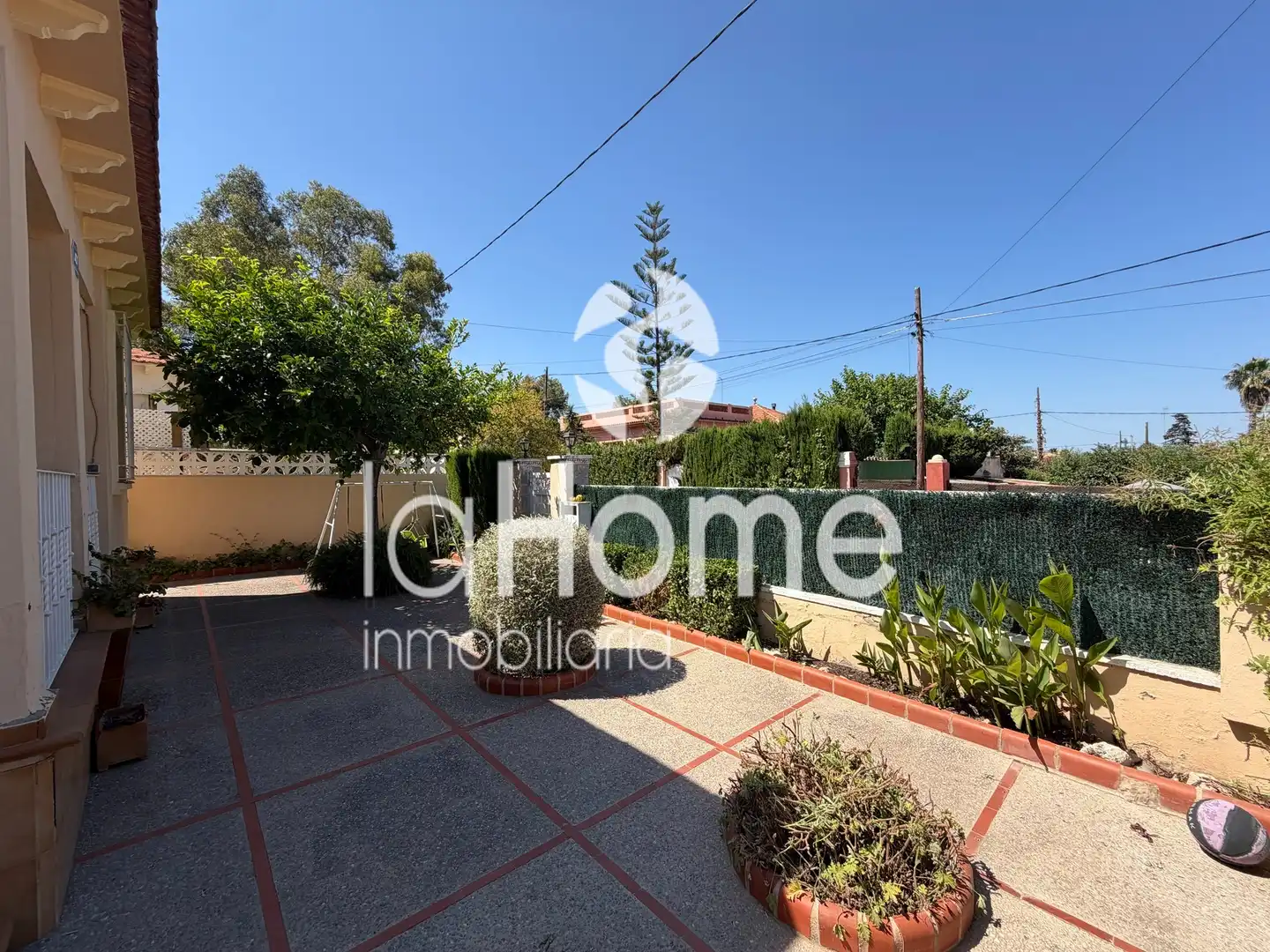 Vista exterior de Casa o chalet en venta en Paterna con Aire acondicionado, Jardín privado y Terraza