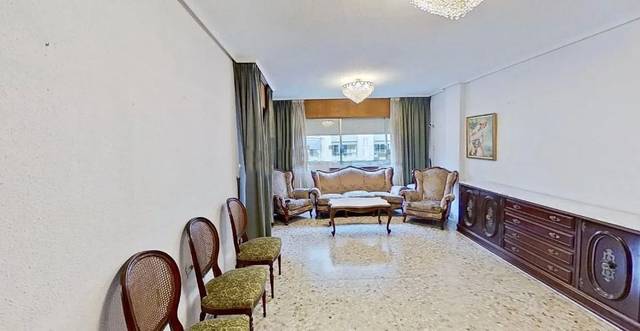 Piso en Venta en Calle de San Agustín en Carretas - Pajarita