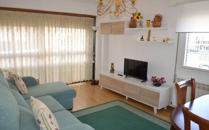 Living room of Flat for sale in Medina de Pomar  with Heating, Storage room and Furnished