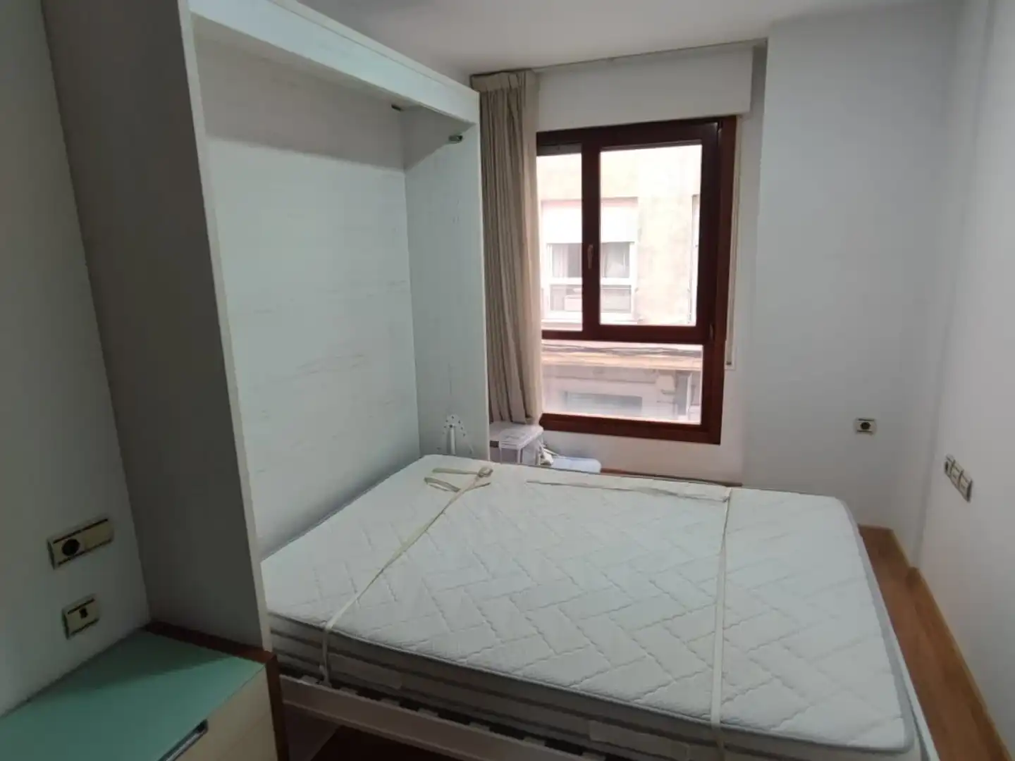 Dormitori de Apartament de lloguer en Murcia amb Aire condicionat, Calefacció i Moblat