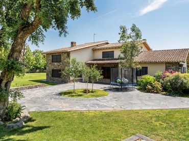 House with balcony for sale in Cardedeu