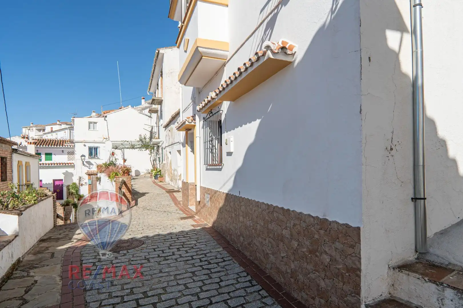 Vista exterior de Finca rústica en venda en Jubrique amb Aire condicionat, Calefacció i Terrassa
