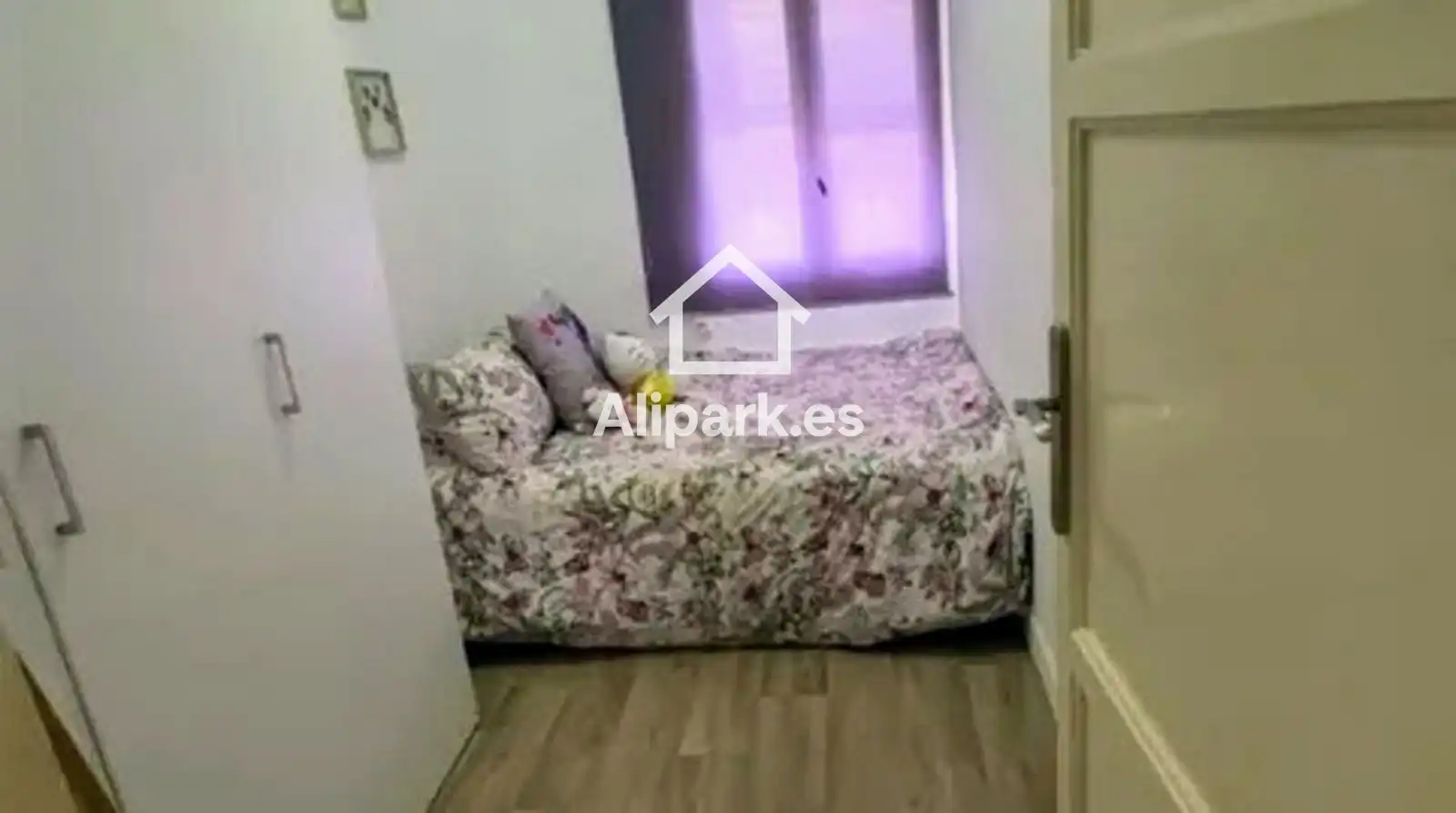 Habitación de Piso en venta en Elche / Elx con Terraza y Amueblado