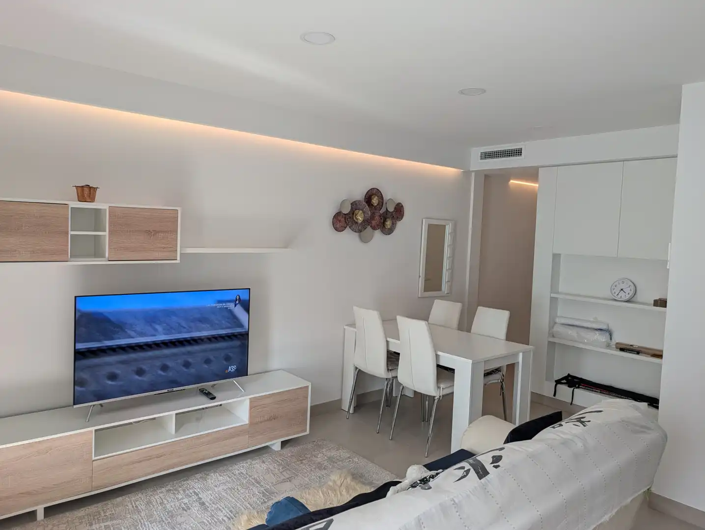 Sala d'estar de Pis de lloguer en La Vall d'Uixó amb Aire condicionat, Parquet i Moblat
