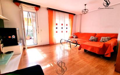 Sala d'estar de Àtic en venda en Alicante / Alacant amb Aire condicionat, Calefacció i Parquet