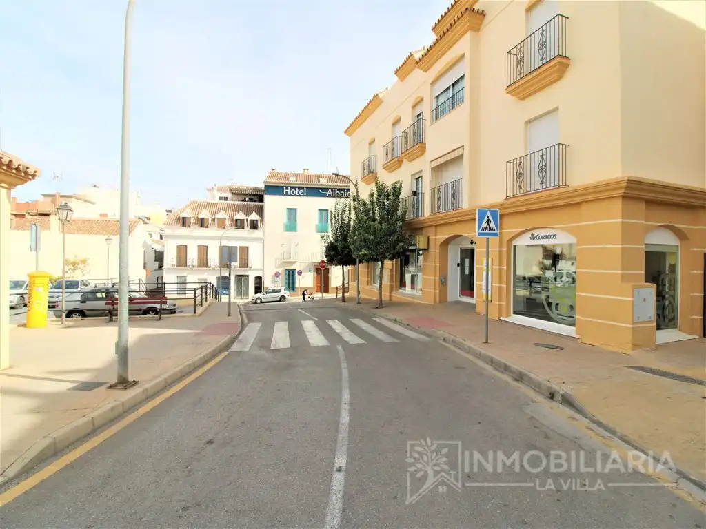 Vista exterior de Piso en venta en Coín con Aire acondicionado