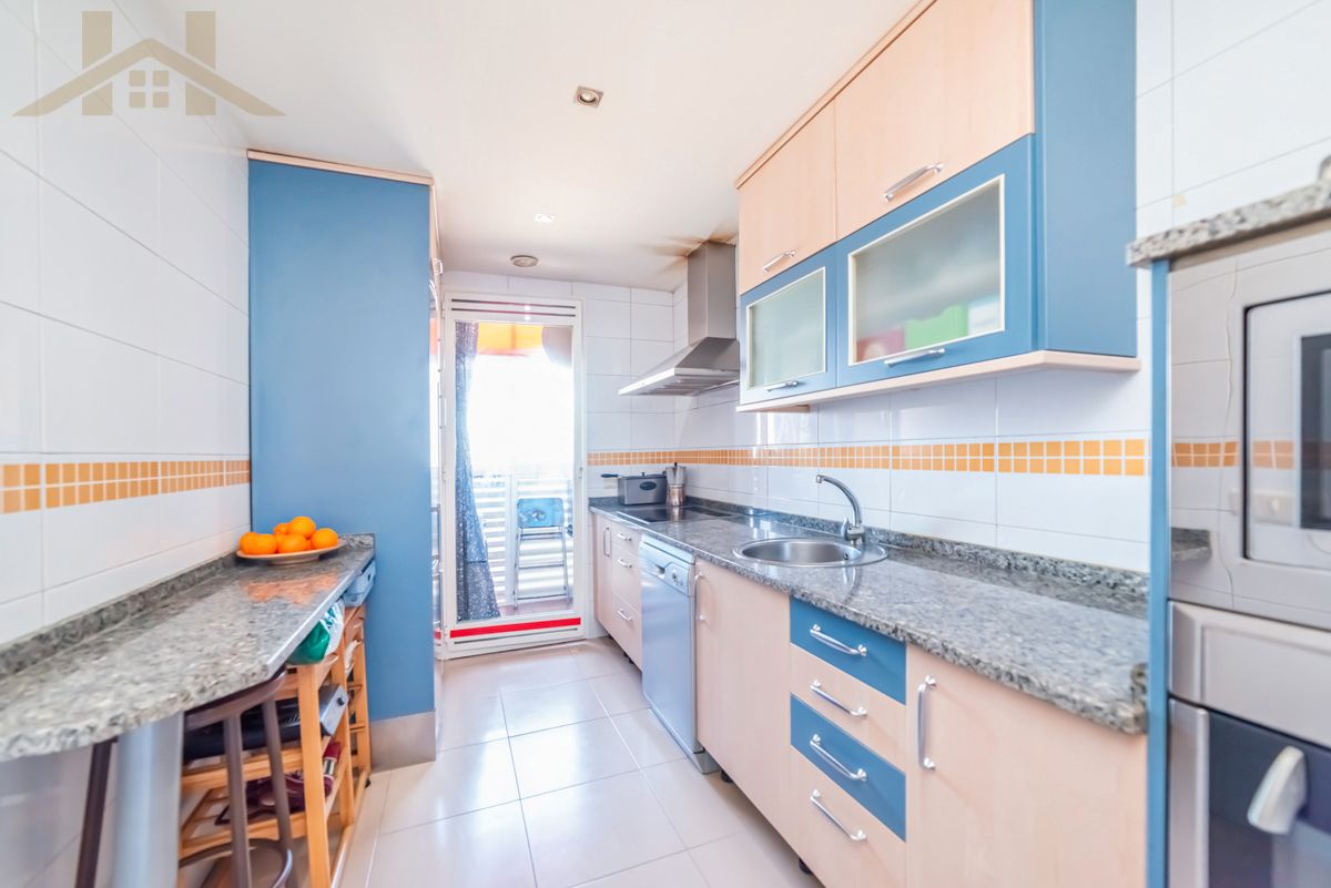 Kitchen of Flat for sale in Rivas-Vaciamadrid  with Air Conditioner, Heating and Storage room